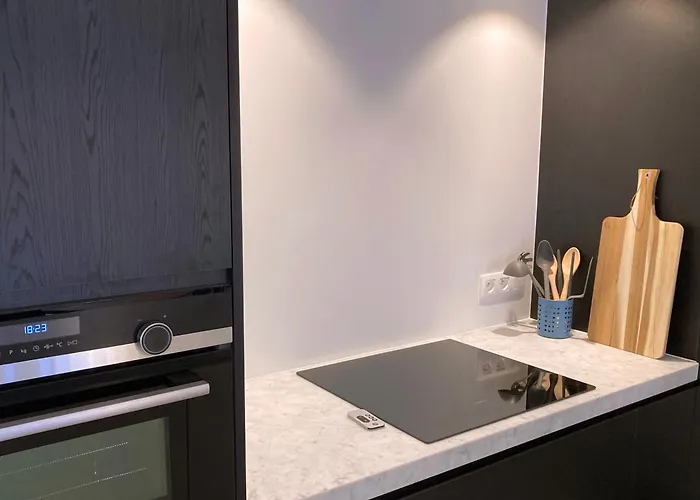 Desire 2 Lux Free Parking On Premise Apartment *