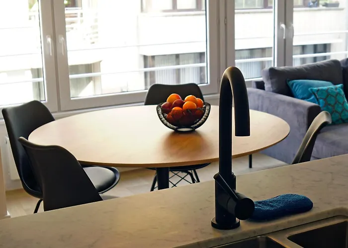 Desire 2 Lux Free Parking On Premise